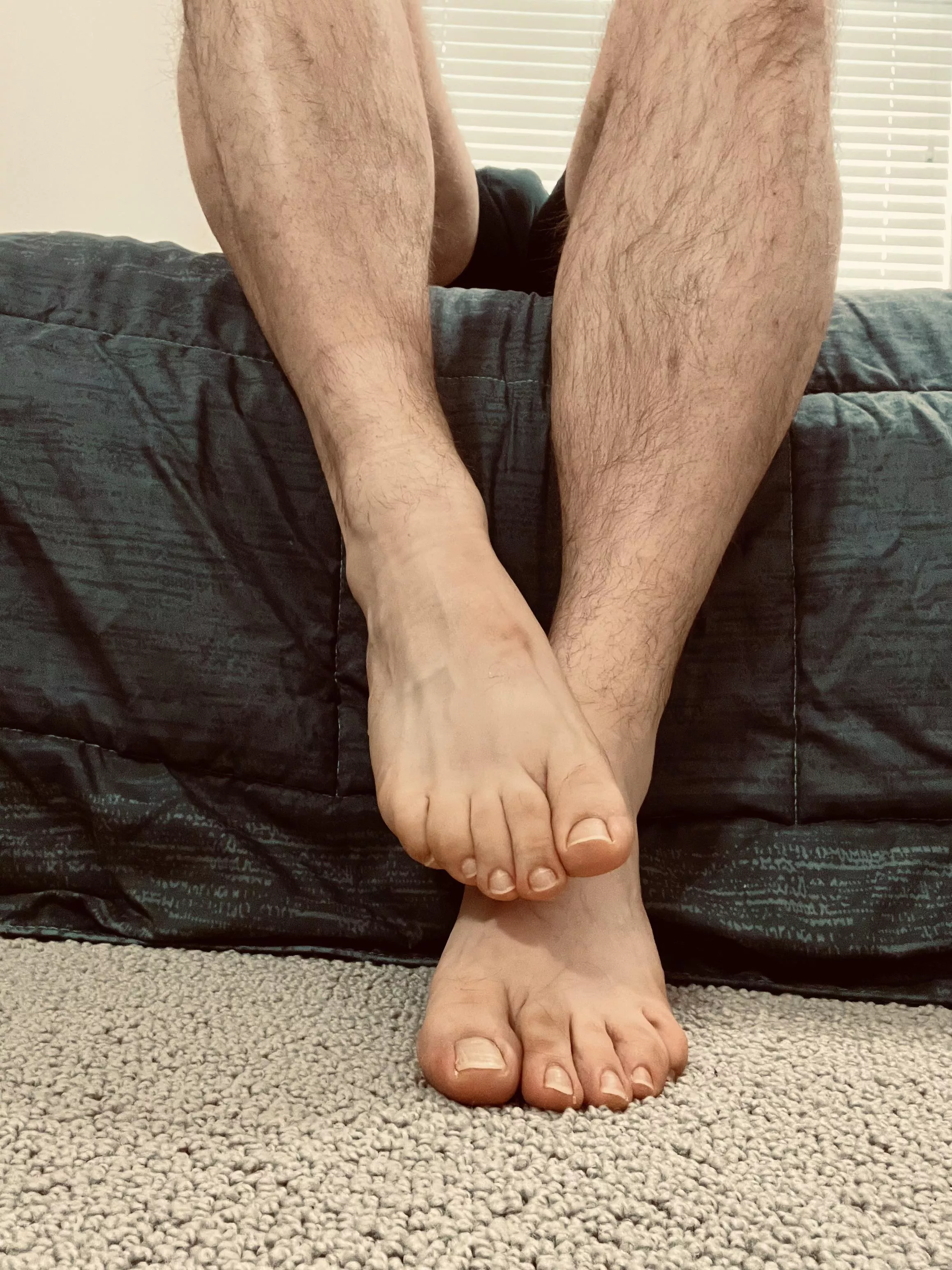 which toe you licking fist? 😏😛🦶🏼