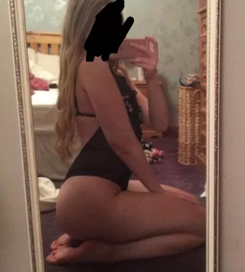 Who wants to trade? - tele - pin622 british+