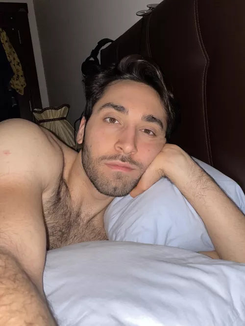 Wishing you hotties a nice weekend 🤍