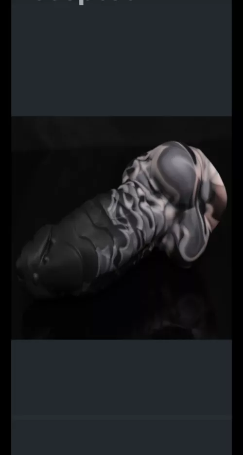 Woke up late for the drop and thought I missed my chance for a M Flint again, but today I got lucky and someone at BD spoke to my heart. Its gorgeous.