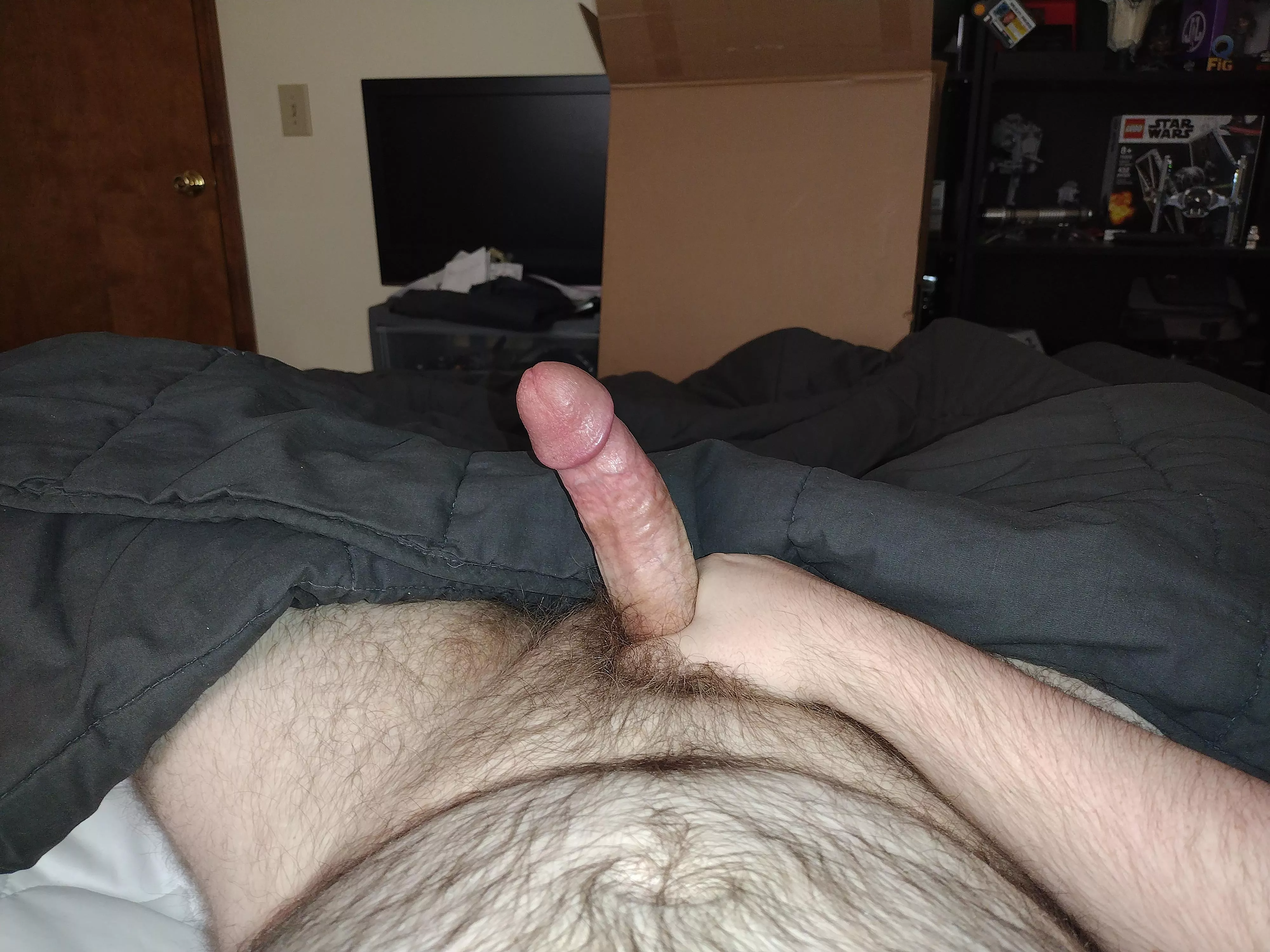 Woke up rock hard, anyone wanna help? PMs open.