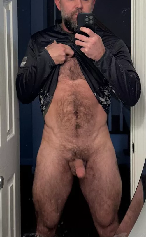 Would u fuck your best friends dad even if his wife was home(45)