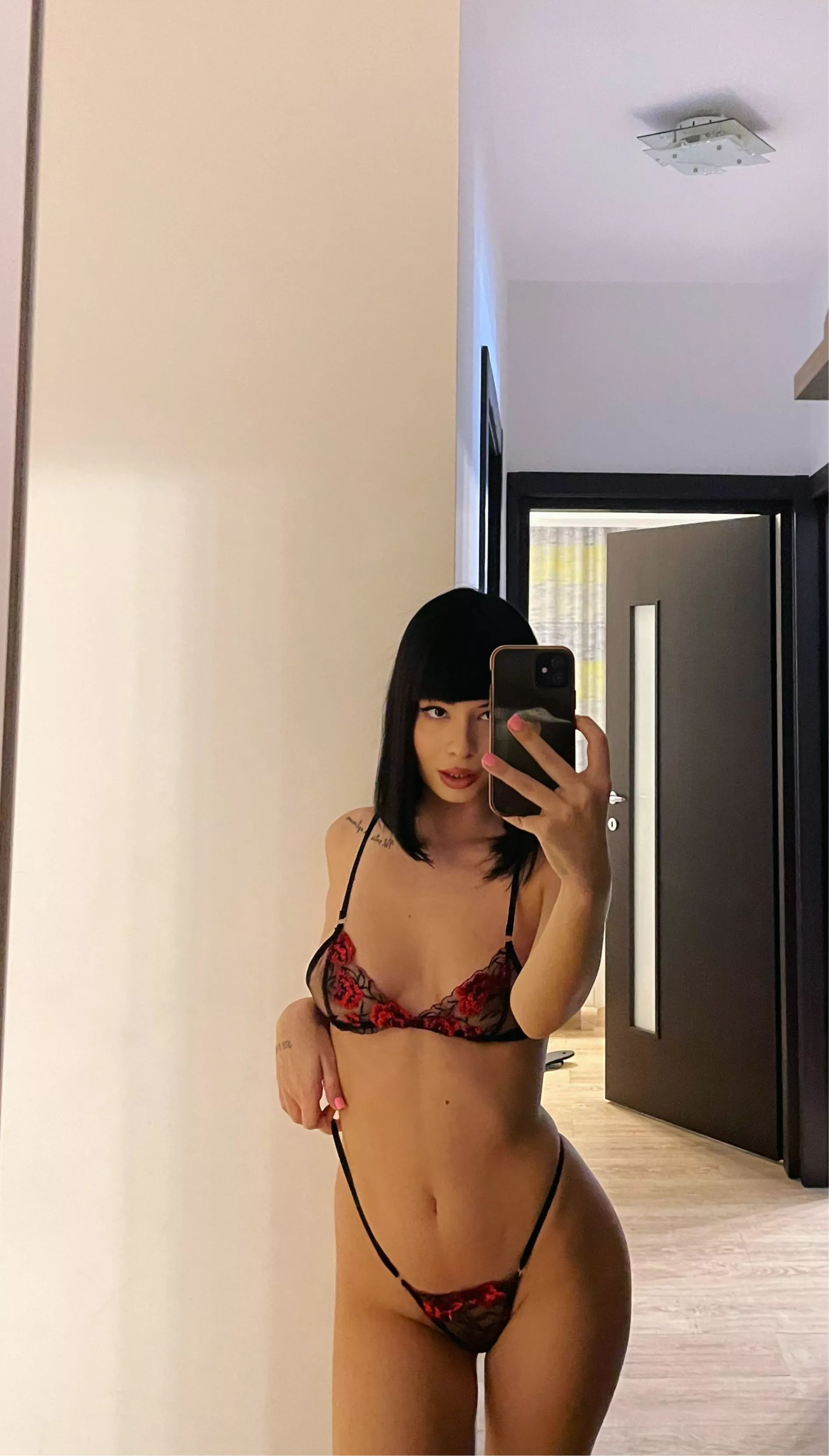 Would u let me walk around your house in this?