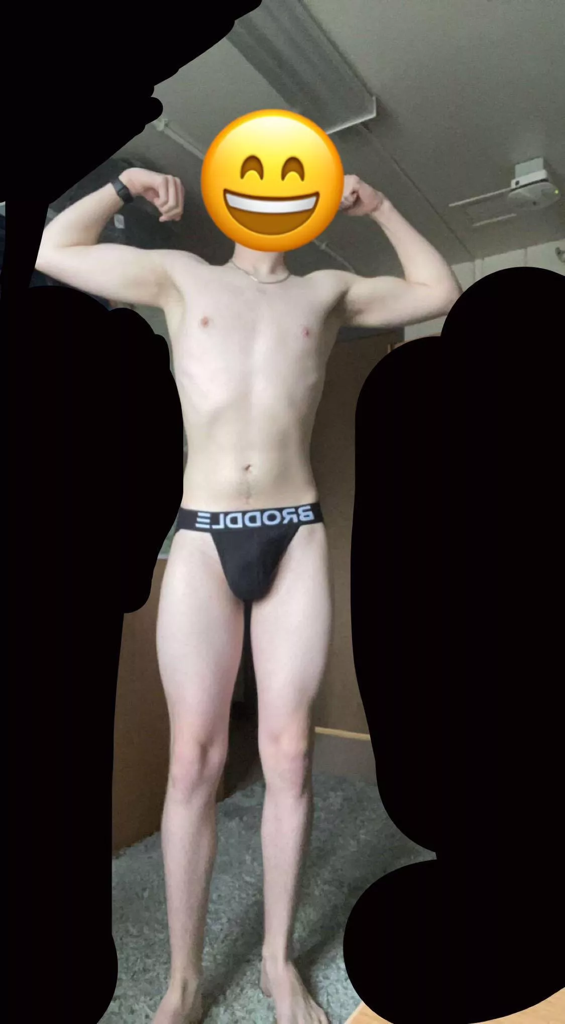 18 m USA slim fit twink dom. Any Masc fit/muscle/slim fit guys wanting to be owned? Orgasm control? Forced to shave ? Be submissive? HMU slut. D.mills3727