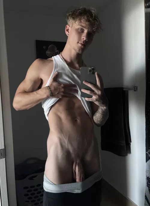 [21] get on your knees for me