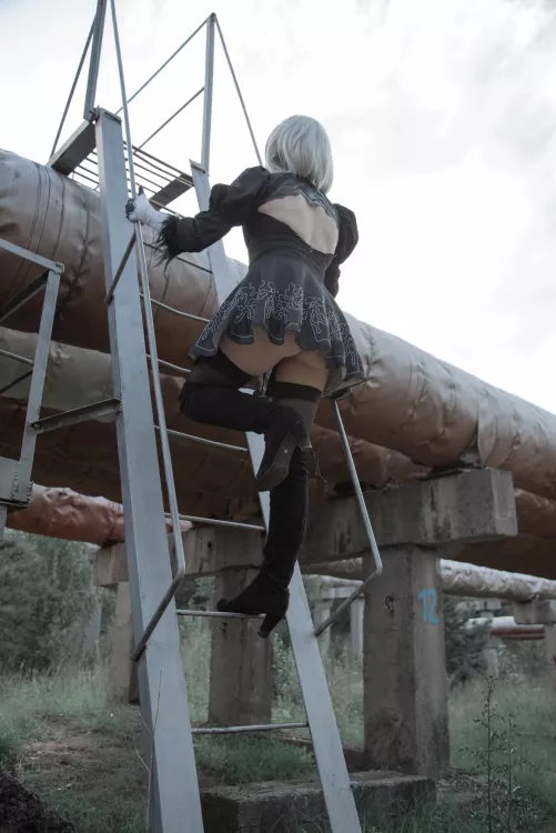 2B from NieR: Automata by kindnesskindi