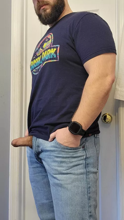 [35] Come on, we need to make breakfast. I'll handle the biscuits, you grab the sausage 😉