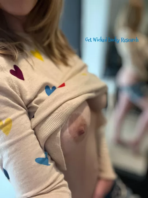 A little sneak peek 💋