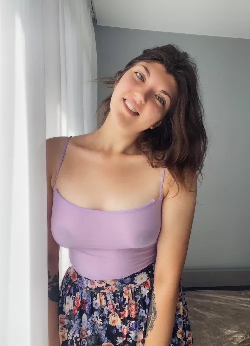 Braless girls never shy