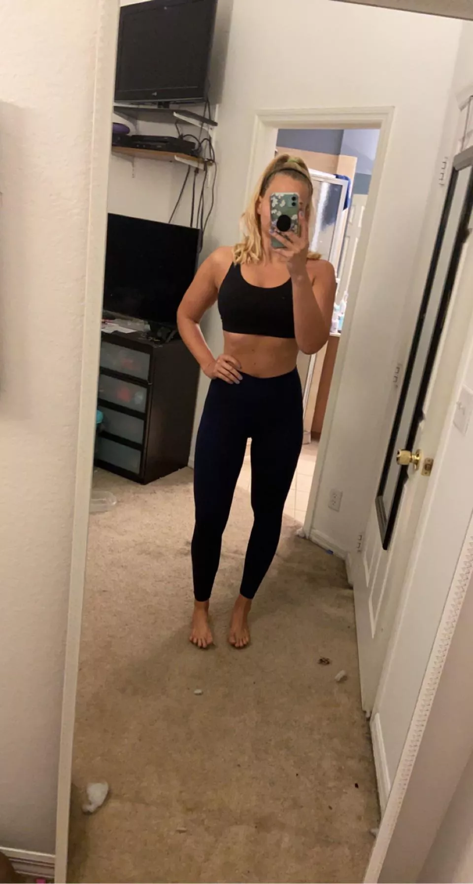 Do you think you could pass this naughty teacher’s class? 😈😏