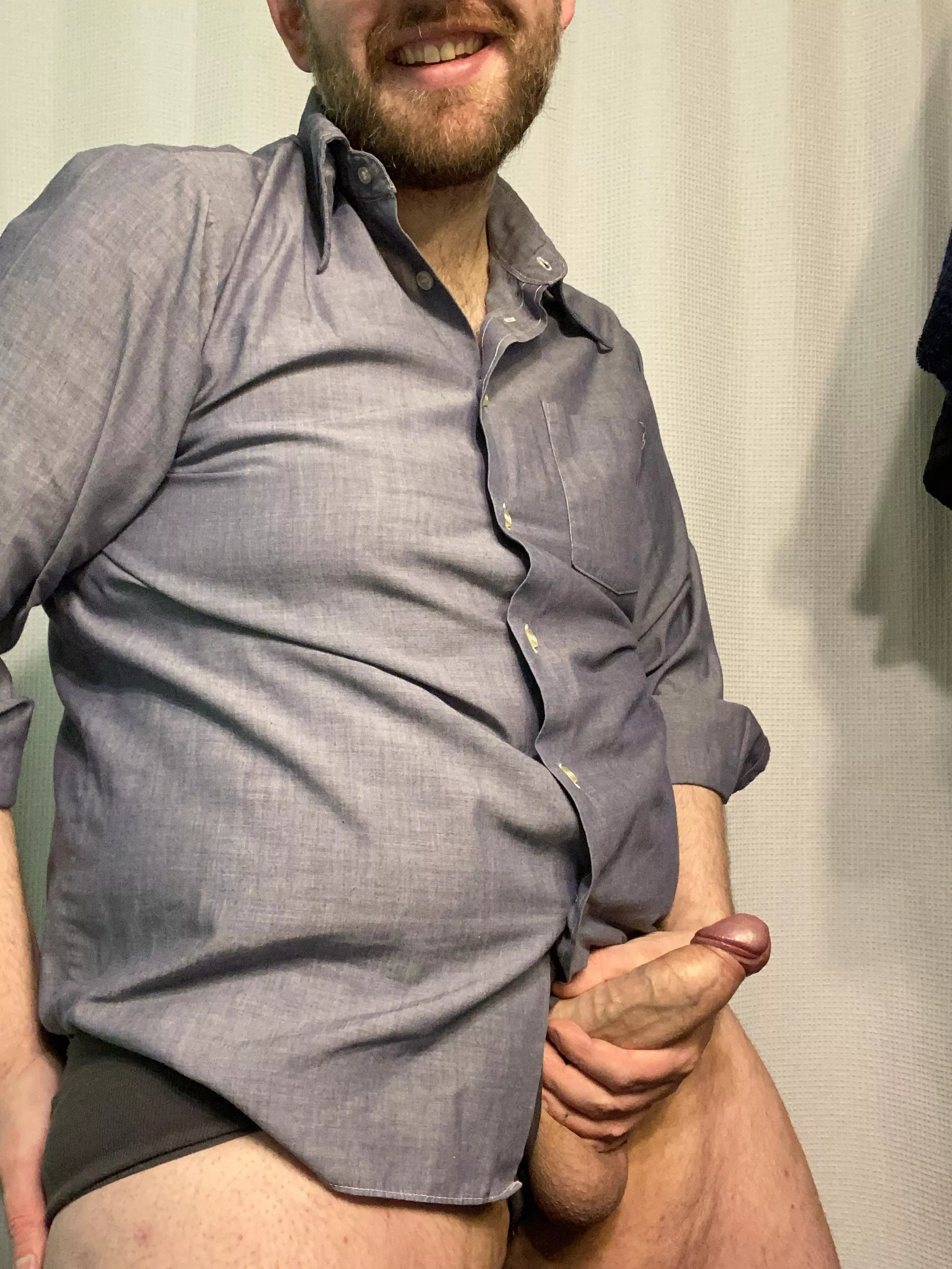 Doing chores always gets me so fucken horny