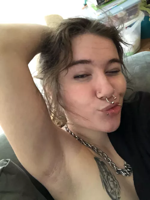 Don’t you hate when u forget to put deodrent on and sweat in your sleep