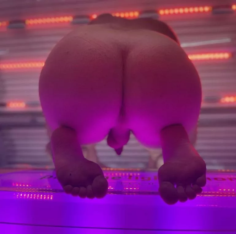 Door was unlocked anyone could of walked in on me 😉