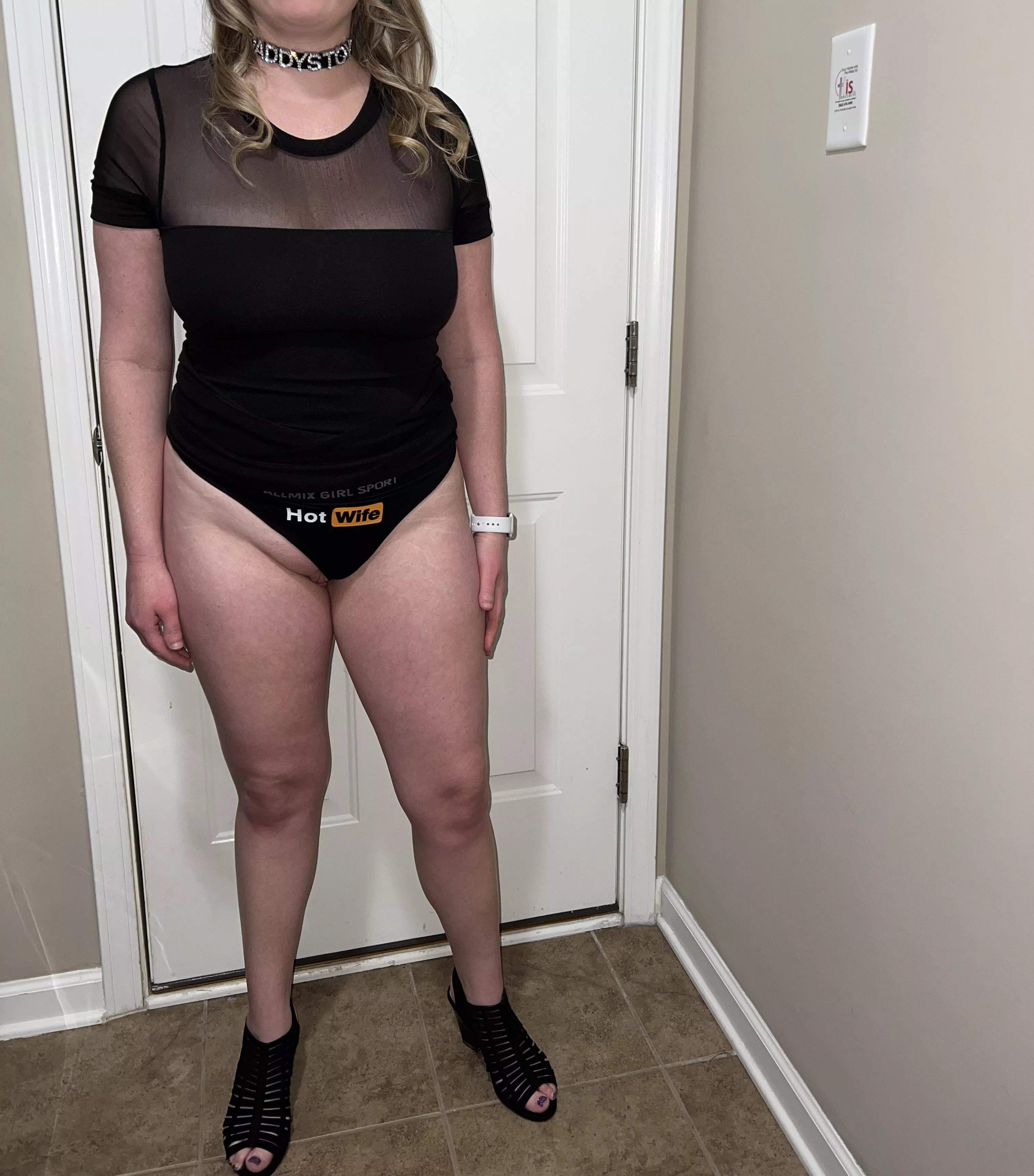 Going to sex club tonight with hubby, I think everyone will love my attire