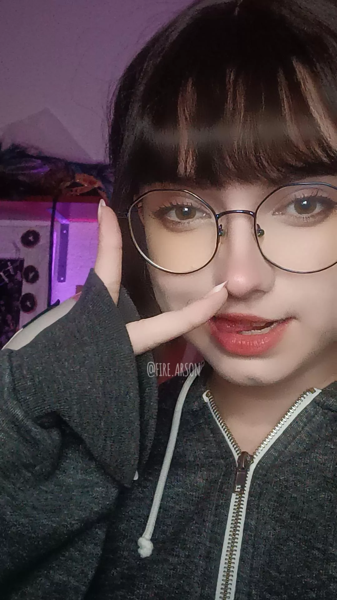 Haven't posted on here in a while 😭 I got demotivated lol 💕 feat my really cute nails