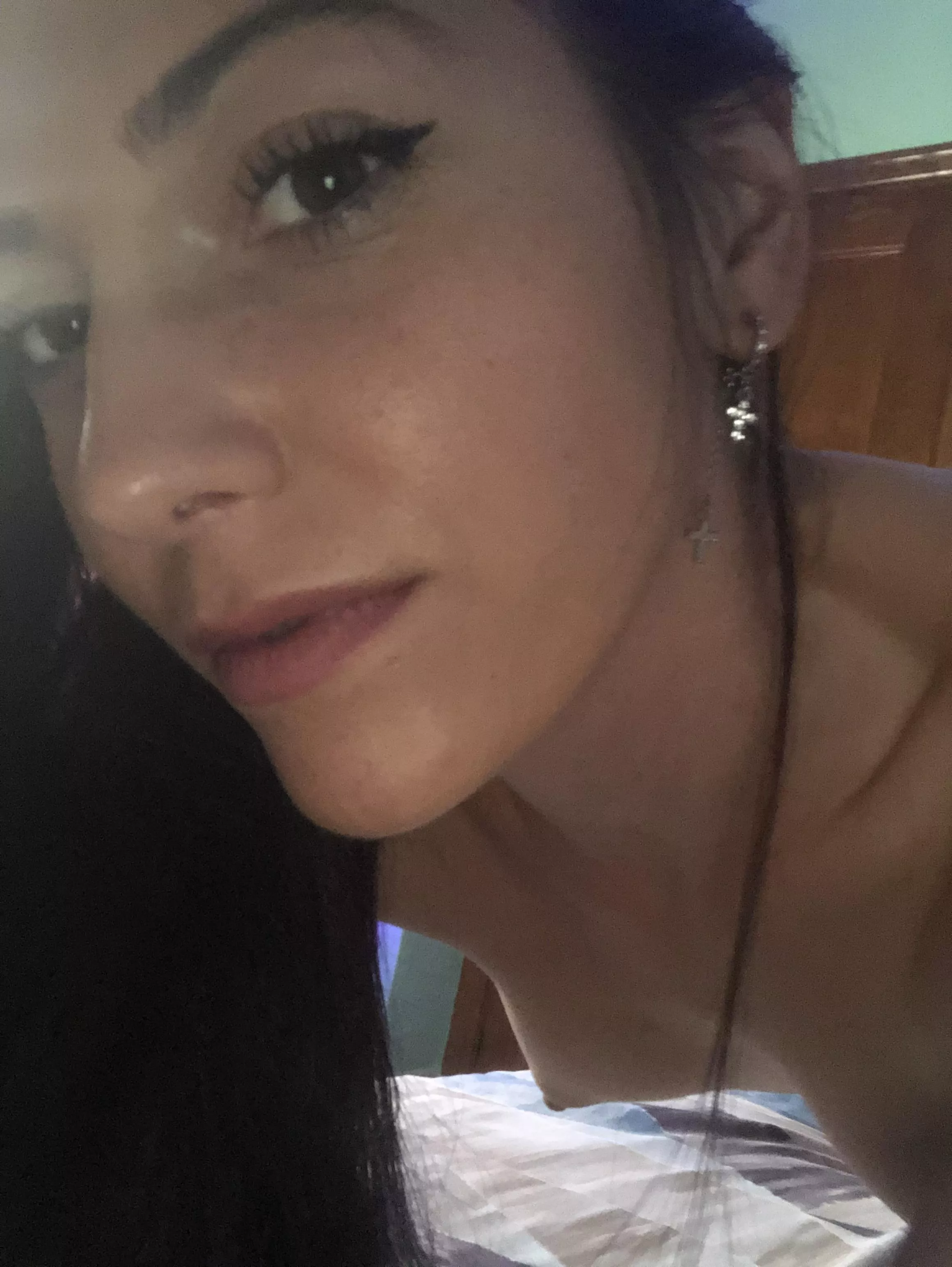 I know guys love big boobs..but small ones deserve love as well..