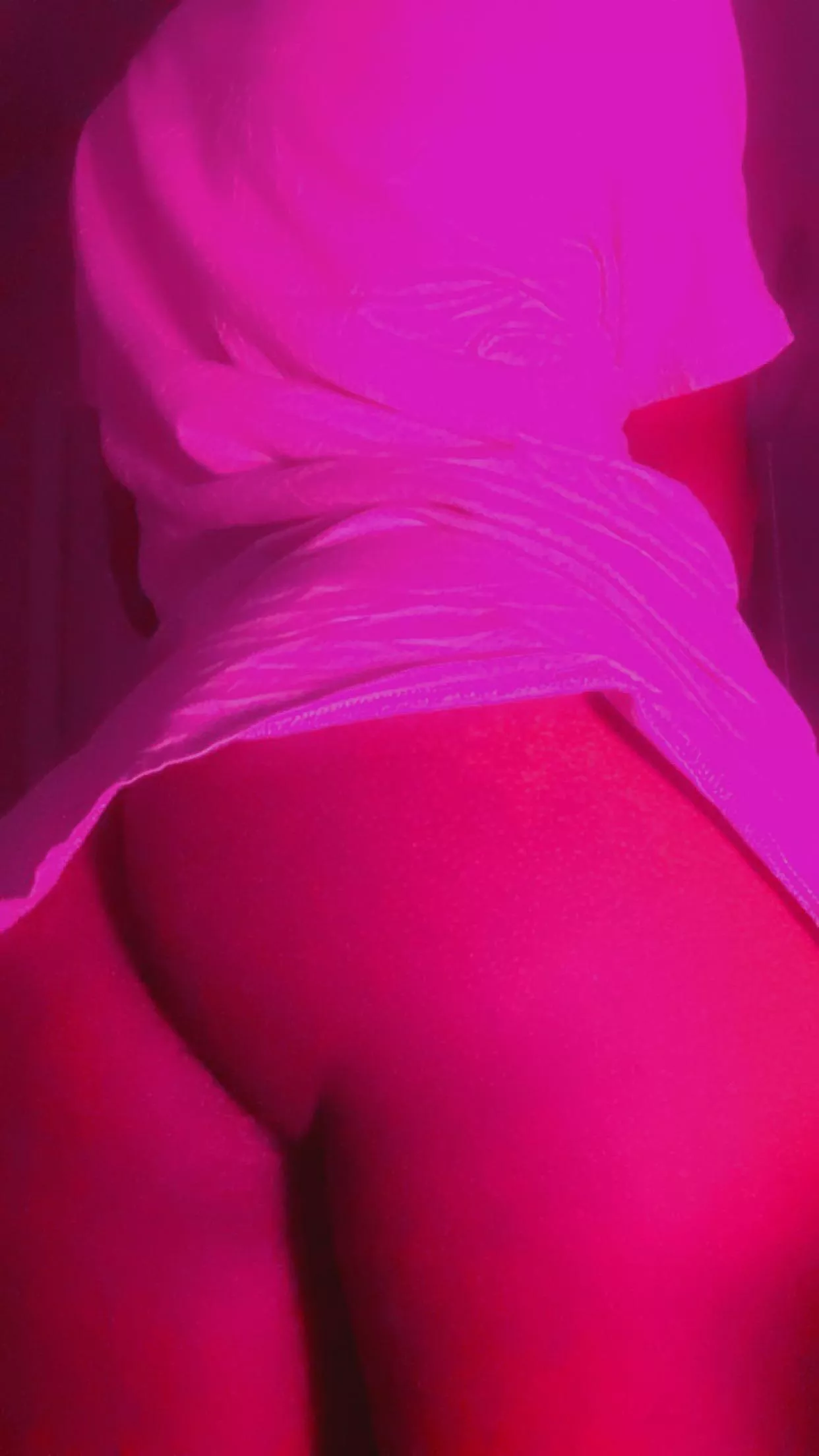 I love my big shirts! Make me feel cute 🥰