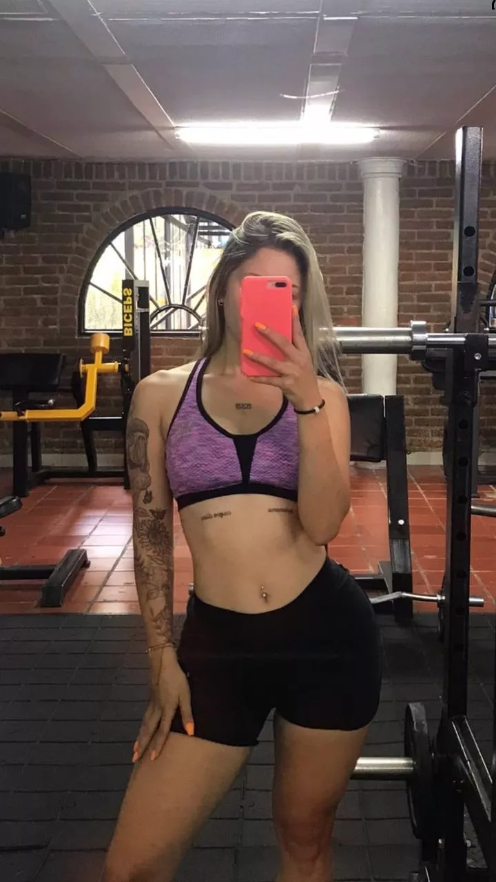 I need your lips against my skin 🥵♨️