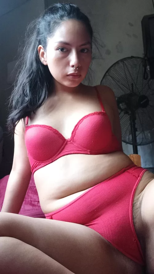 I'm letting my hairs grow baby 😜❤️