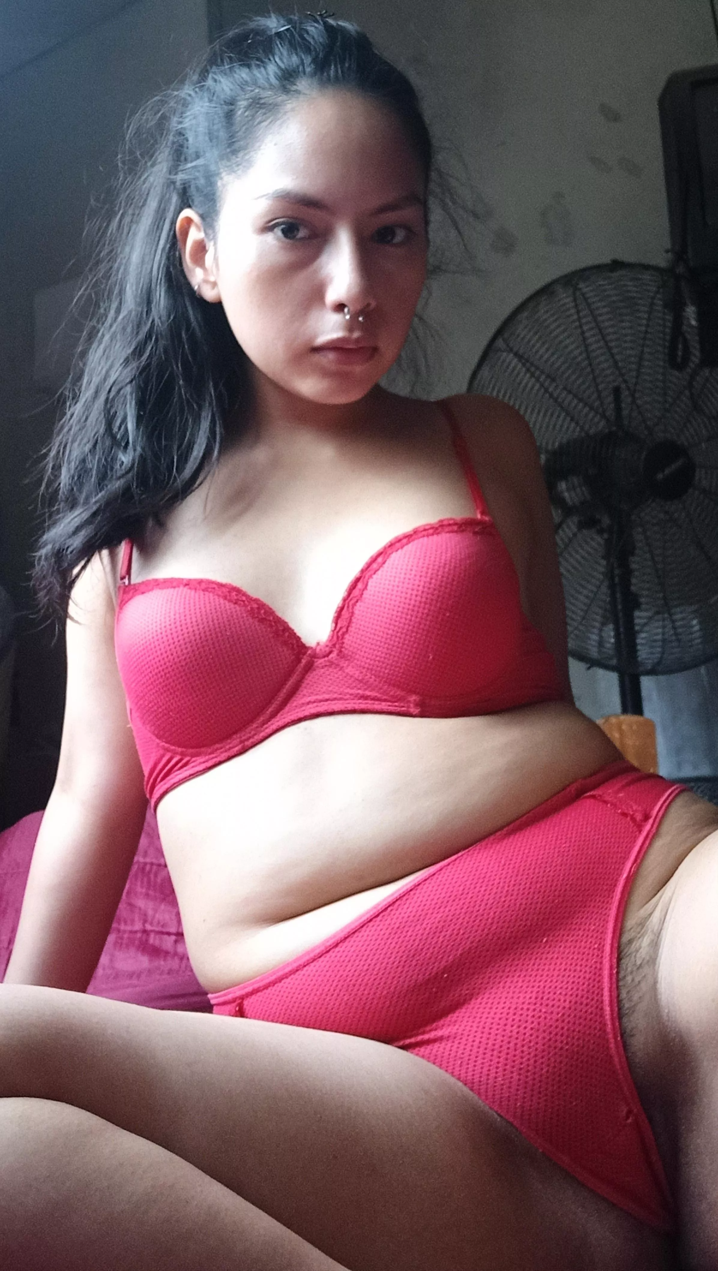 I'm letting my hairs grow baby 😜❤️