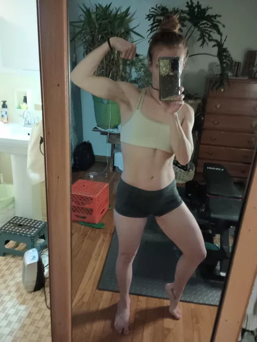 I'm low-key nervous about not looking feminine with the little bits of muscle I'm building (F)