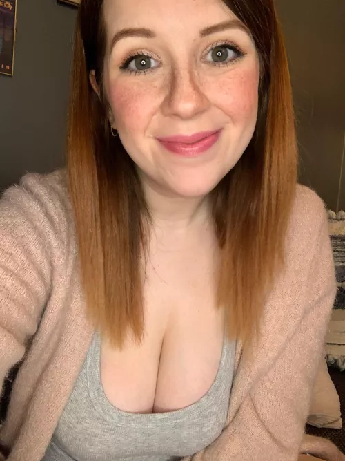 It’s a video games and snacks type of Sunday. [F]