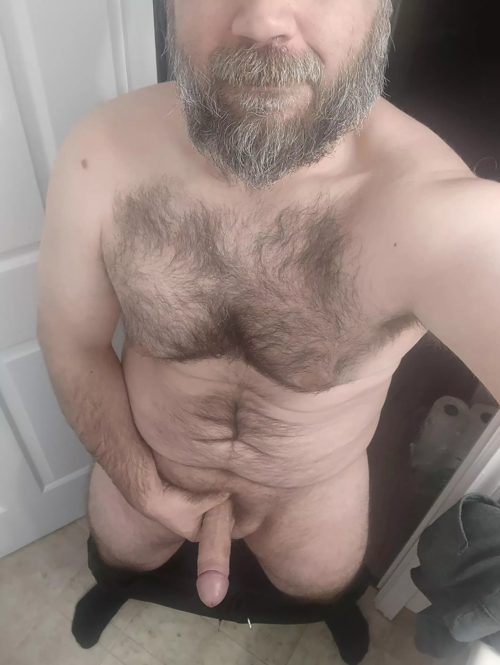 it's cold outside but it's getting warm in here 😘