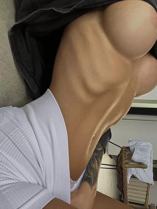 Leave a ❤ if you think my body are athletic