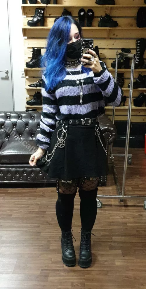 Let a small goth girl ruin you