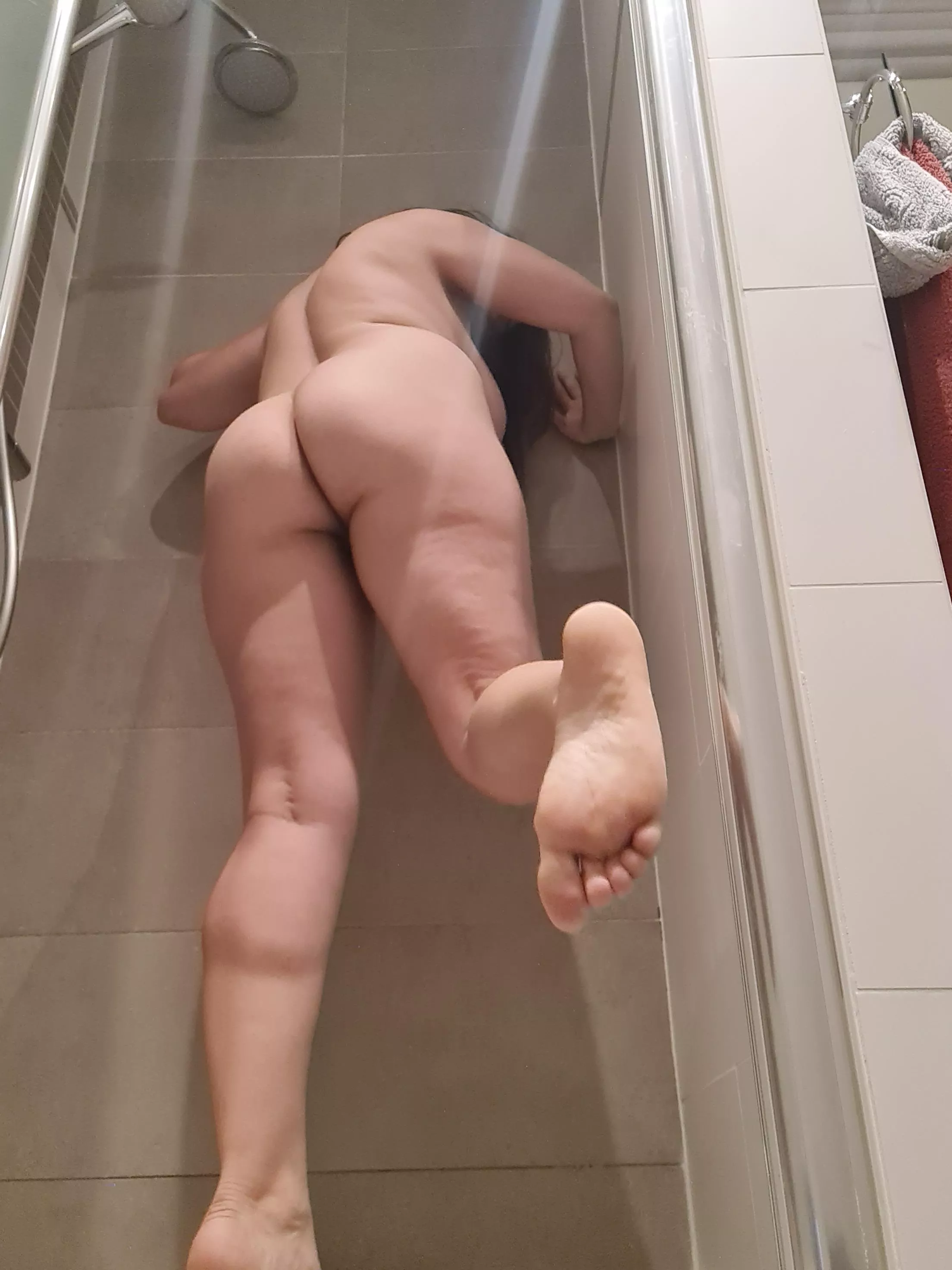 let me shower real quick (f38)