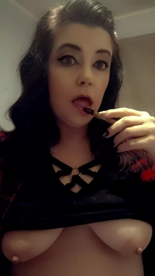 🎶Me and Mary Jane got a thing going on🎶 [f]