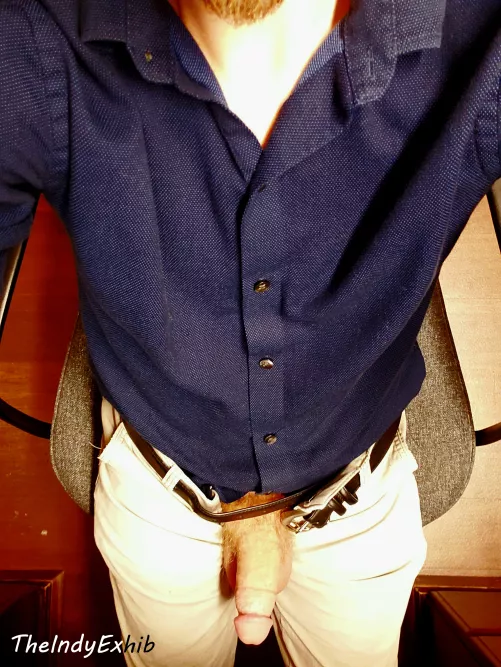 Mondays be kinda hard sometimes, amirite??