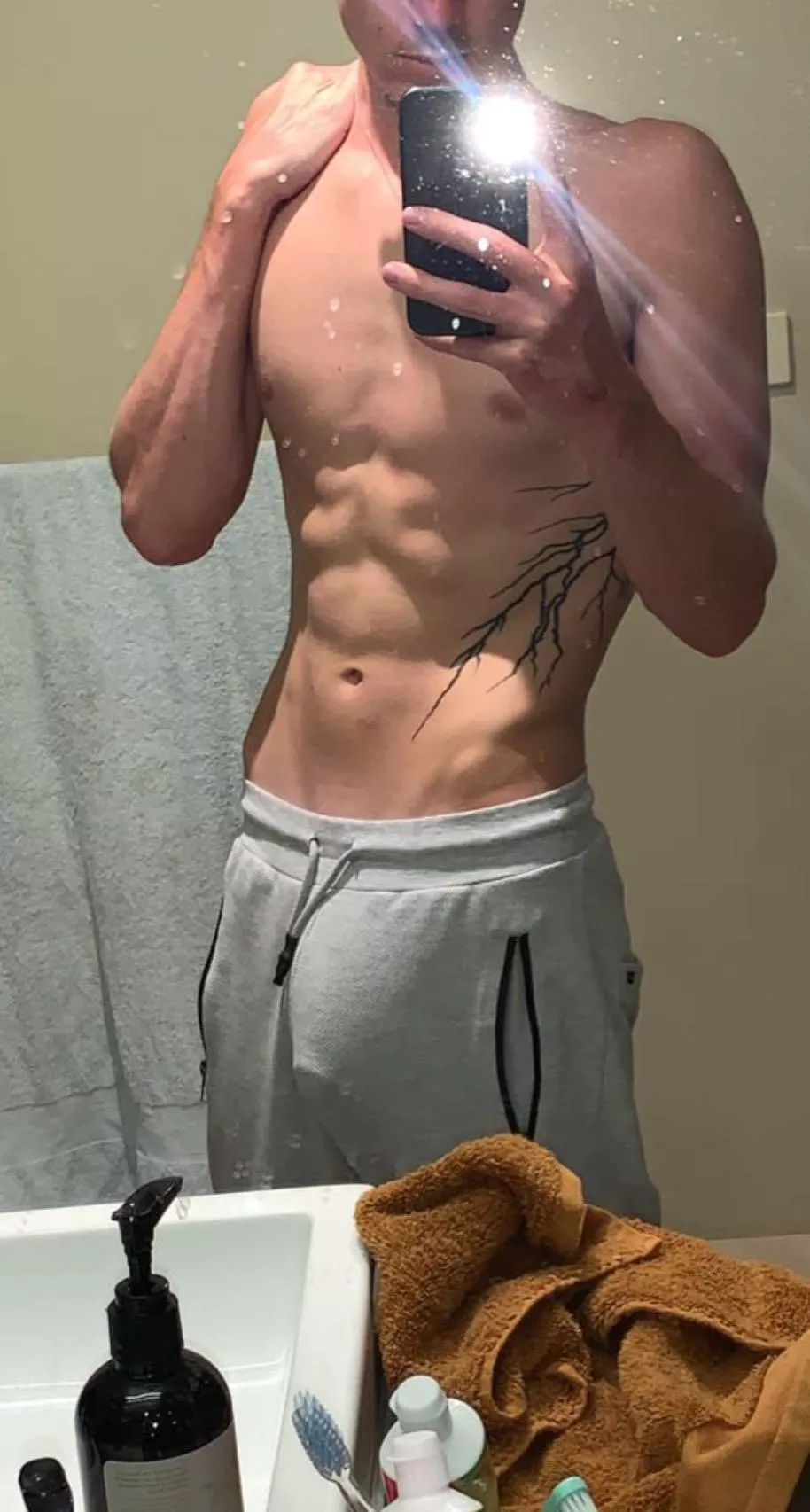 See my profile for better pictures 😏🔌