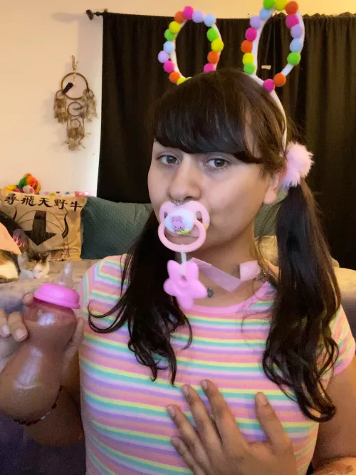 Shhhh.. Don't tell the grownups this is coffee & not choccy-milk! 🤐🍫🌈🌧️🍼