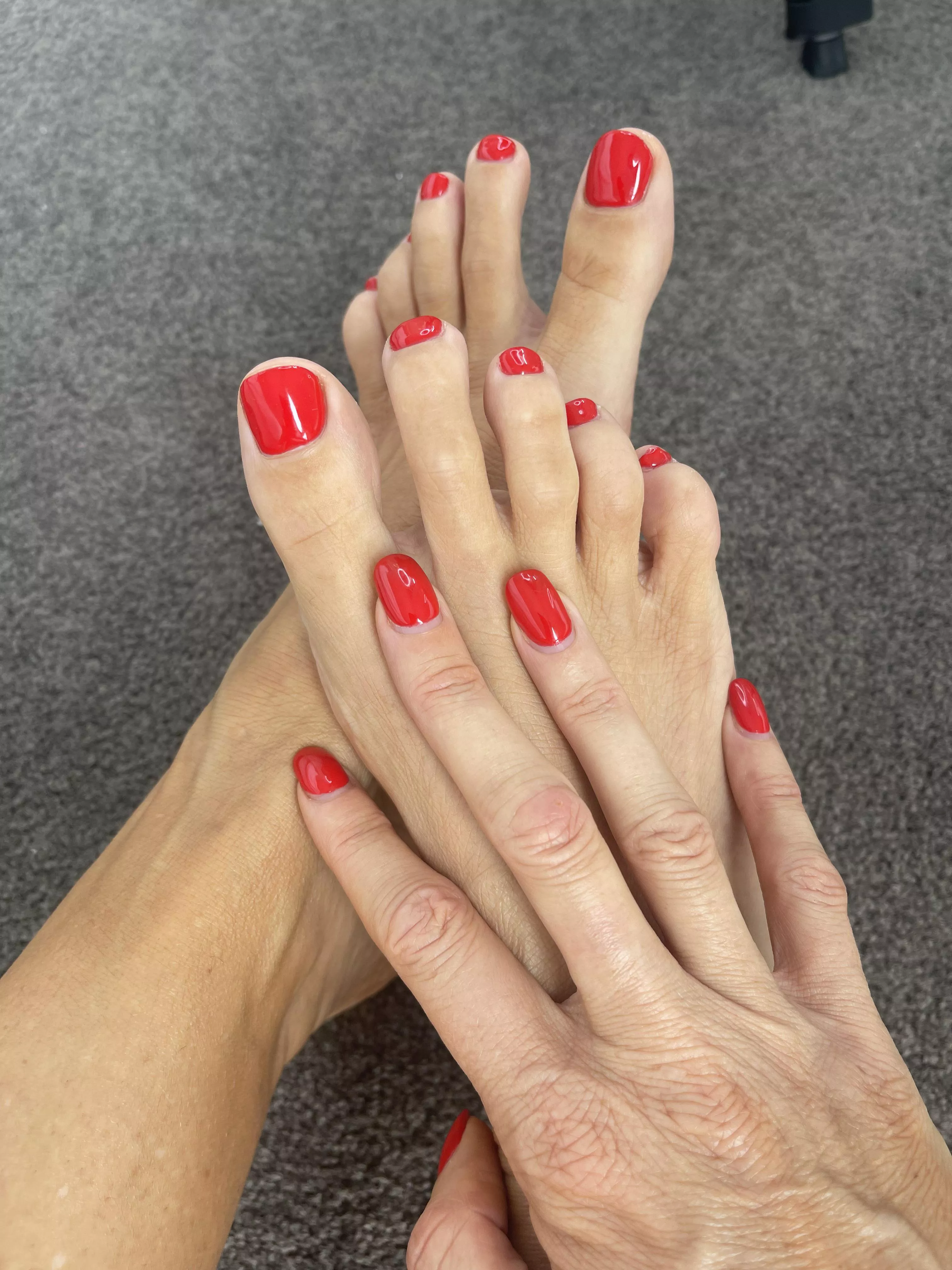 Suck my toenails. It looks just like candy.