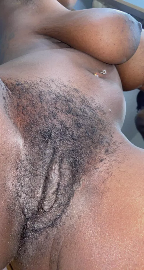 Sunday dinner is served👅