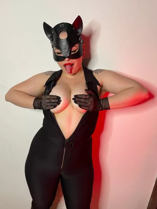 Tonight you'll be my obedient dog [domme]