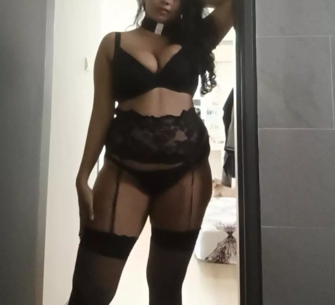 Waiting in your doorway dressed like this..what's your next move? (f)