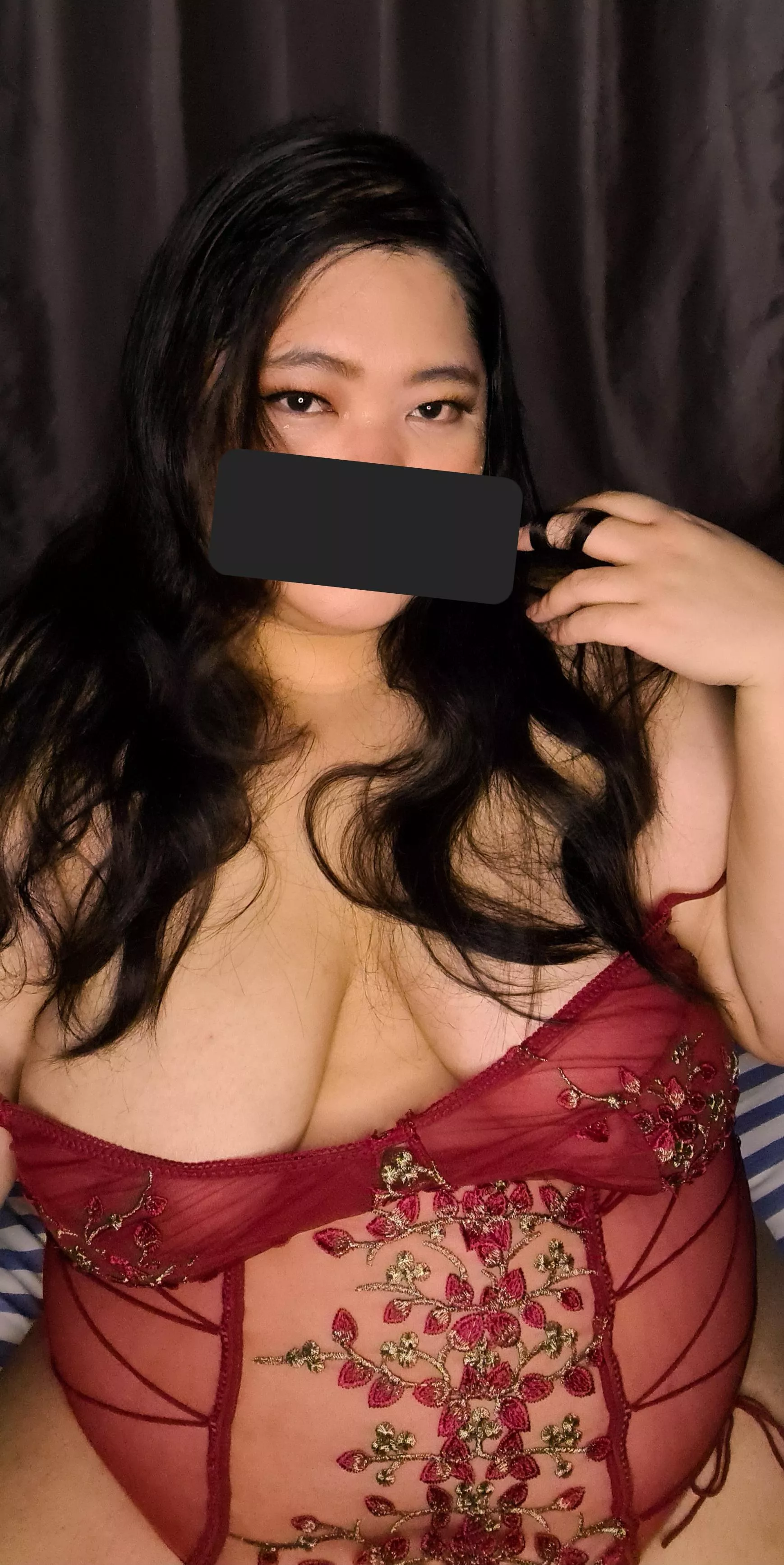 Waiting to be fed and bred by you