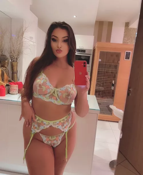 What would you do if you came home and saw me like this 😜😜