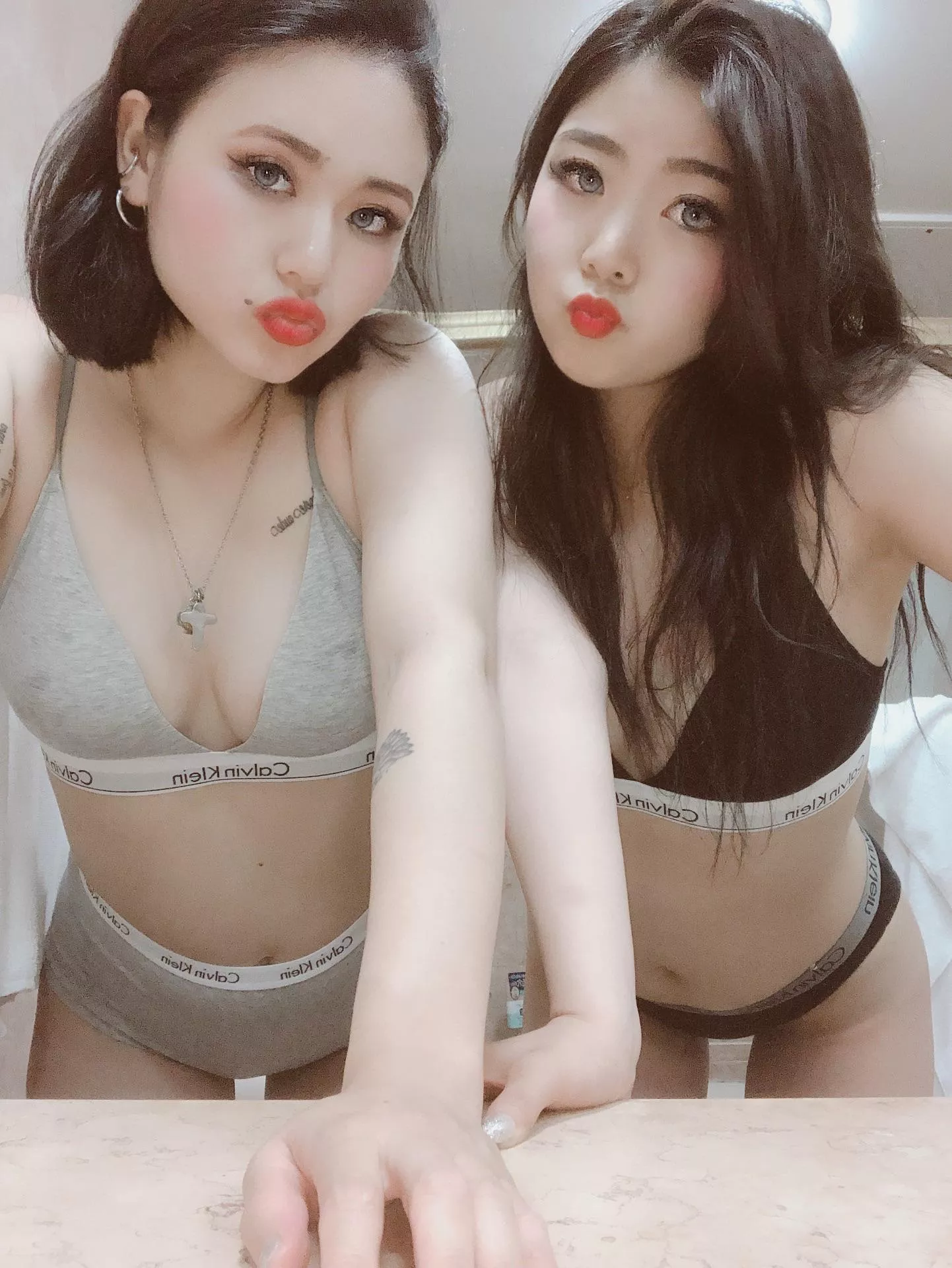 Who wants Japanese milf or Japanese 20 year old? 😉😝😊😍both?? ;)