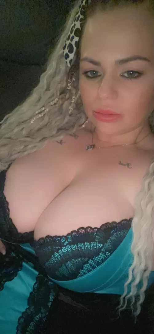 Who’s Joining Tonight?