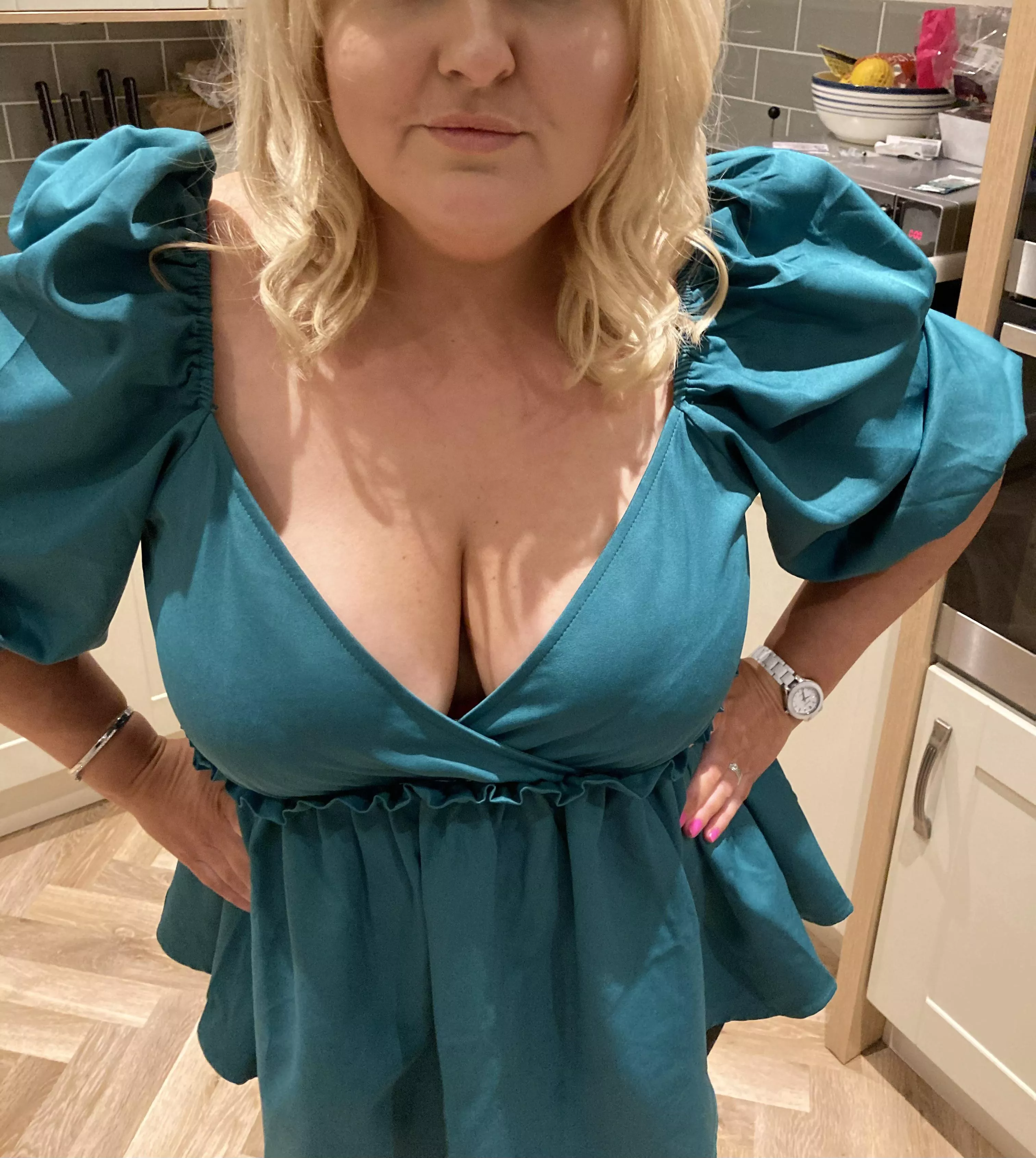 Wifey wants to see how many nice people reply to us