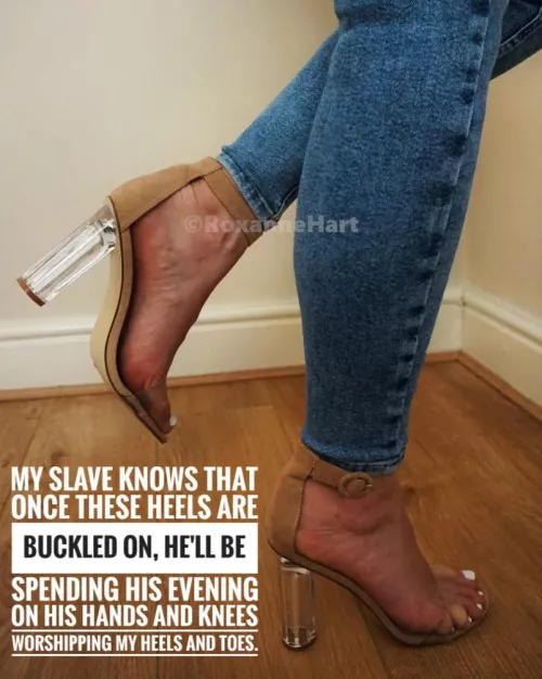 Worship slave. Caption made for u/Roxanne Hart.