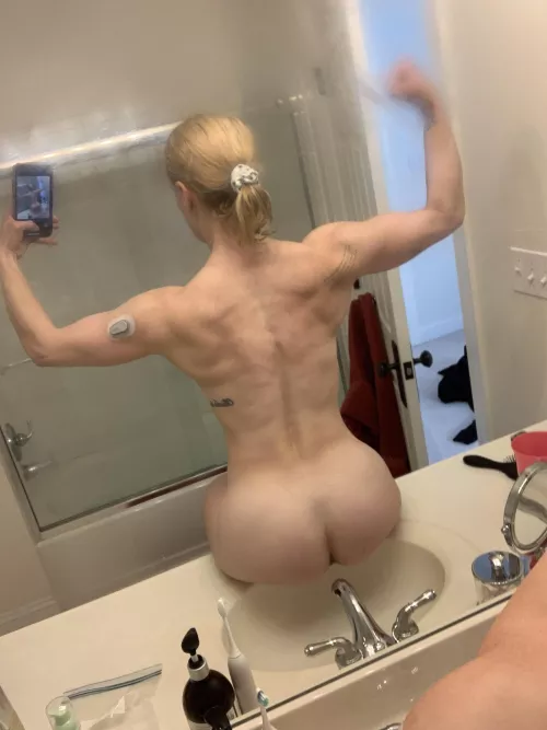 Would you cum on this fit booty