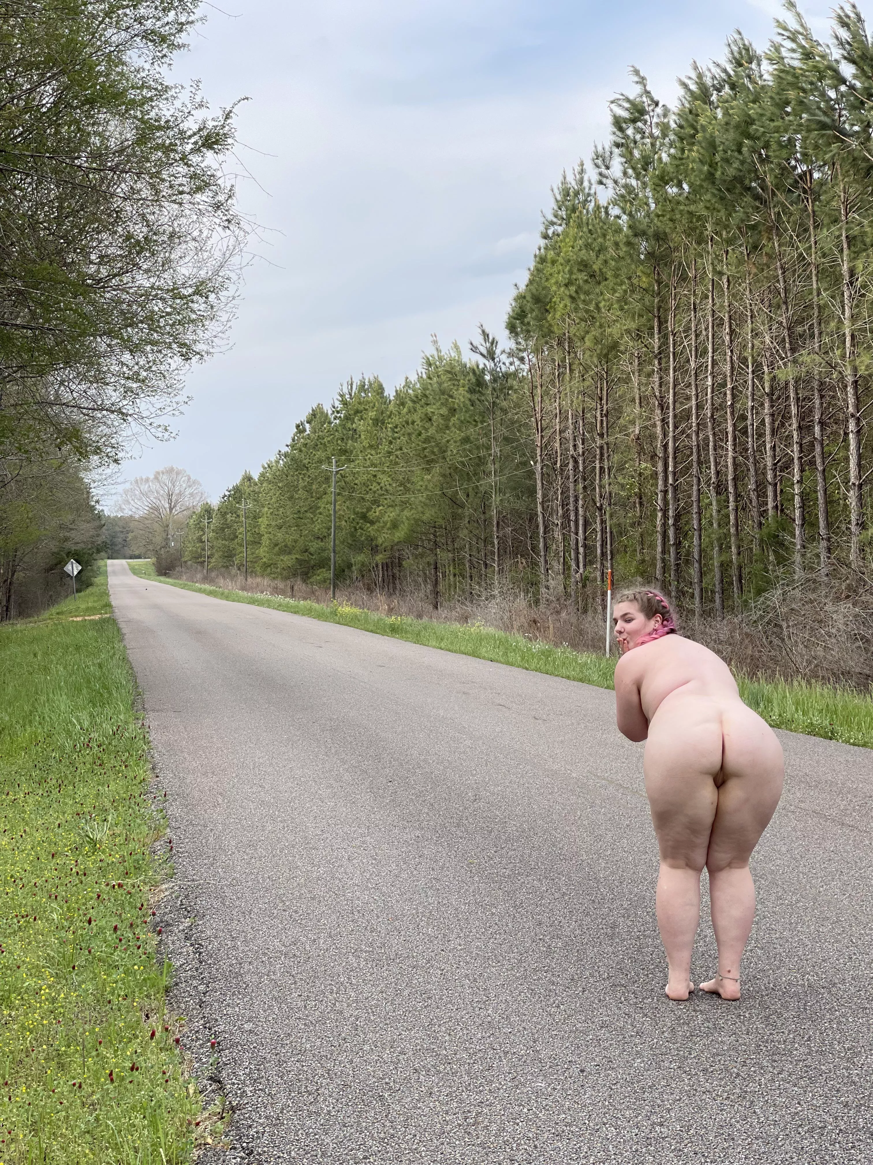 Wrud if you drive down the road and see me like this? 🙈 [F] [OC]