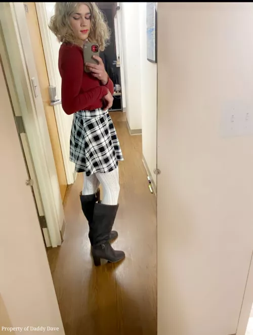 You're at the point of no return sissy when you spend your Saturdays at home dressed up and dolled Rose😏