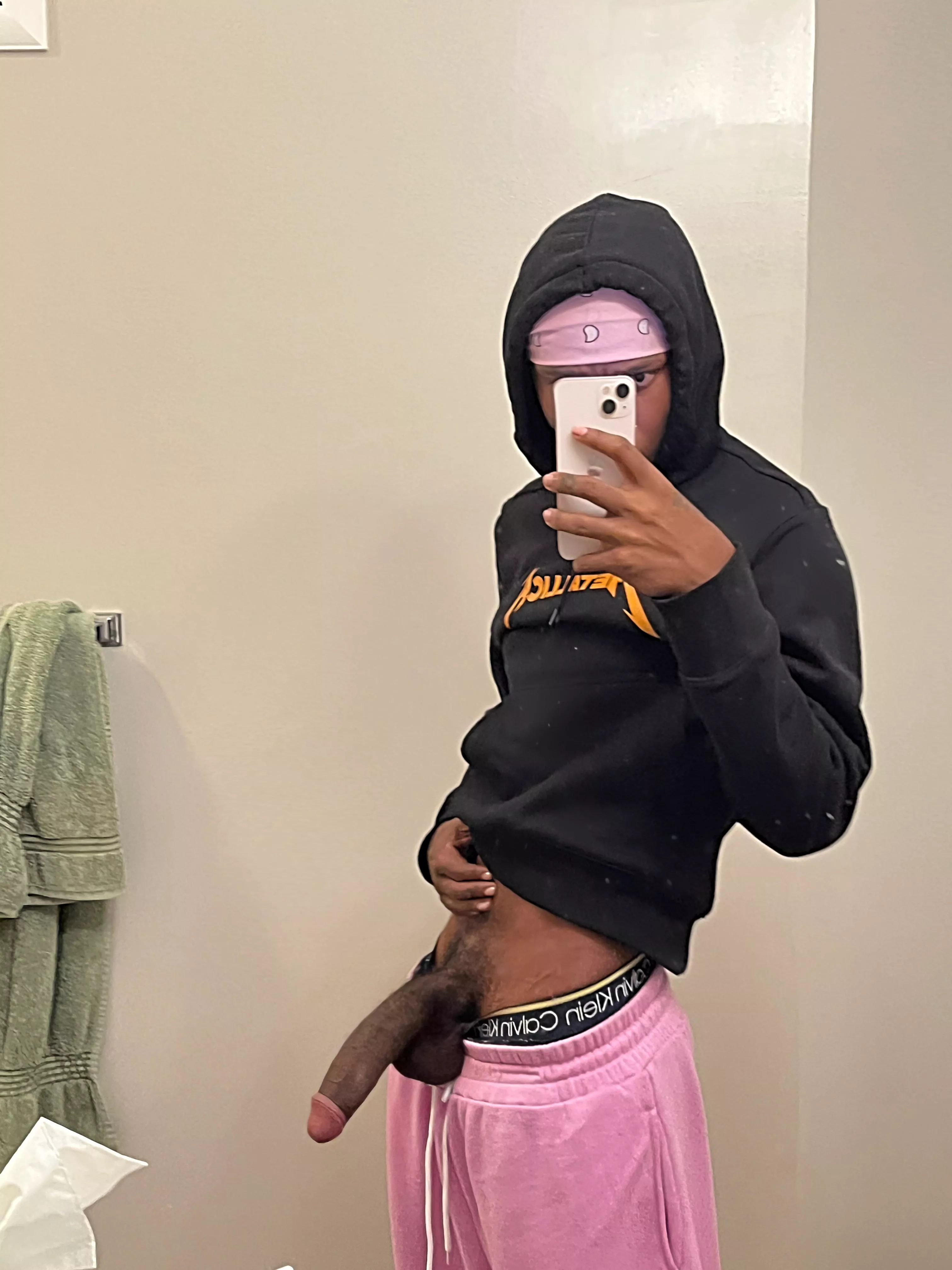 [18] I’d make you tap out