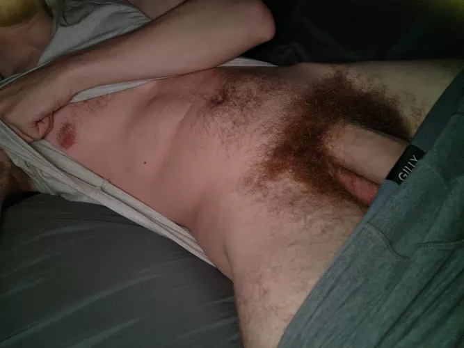 (23) Havnt shaved or trimmed in a while