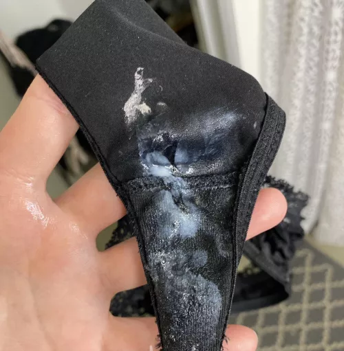 $25 a pair!!! Get them while you can😘😘